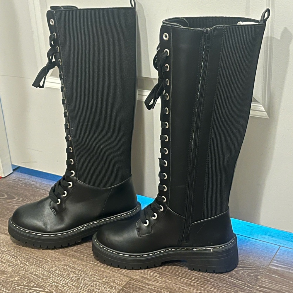 New Black Mari A tall combat boots size 6